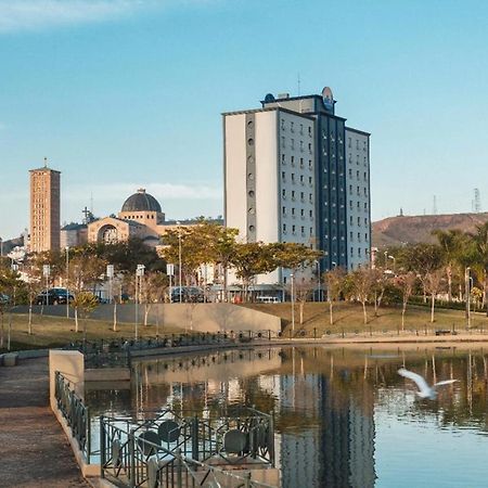 Hotel Rainha Dos Apostolos Aparecida  Esterno foto