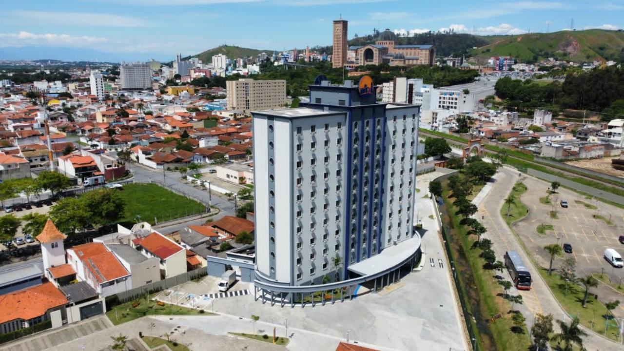 Hotel Rainha Dos Apostolos Aparecida  Esterno foto