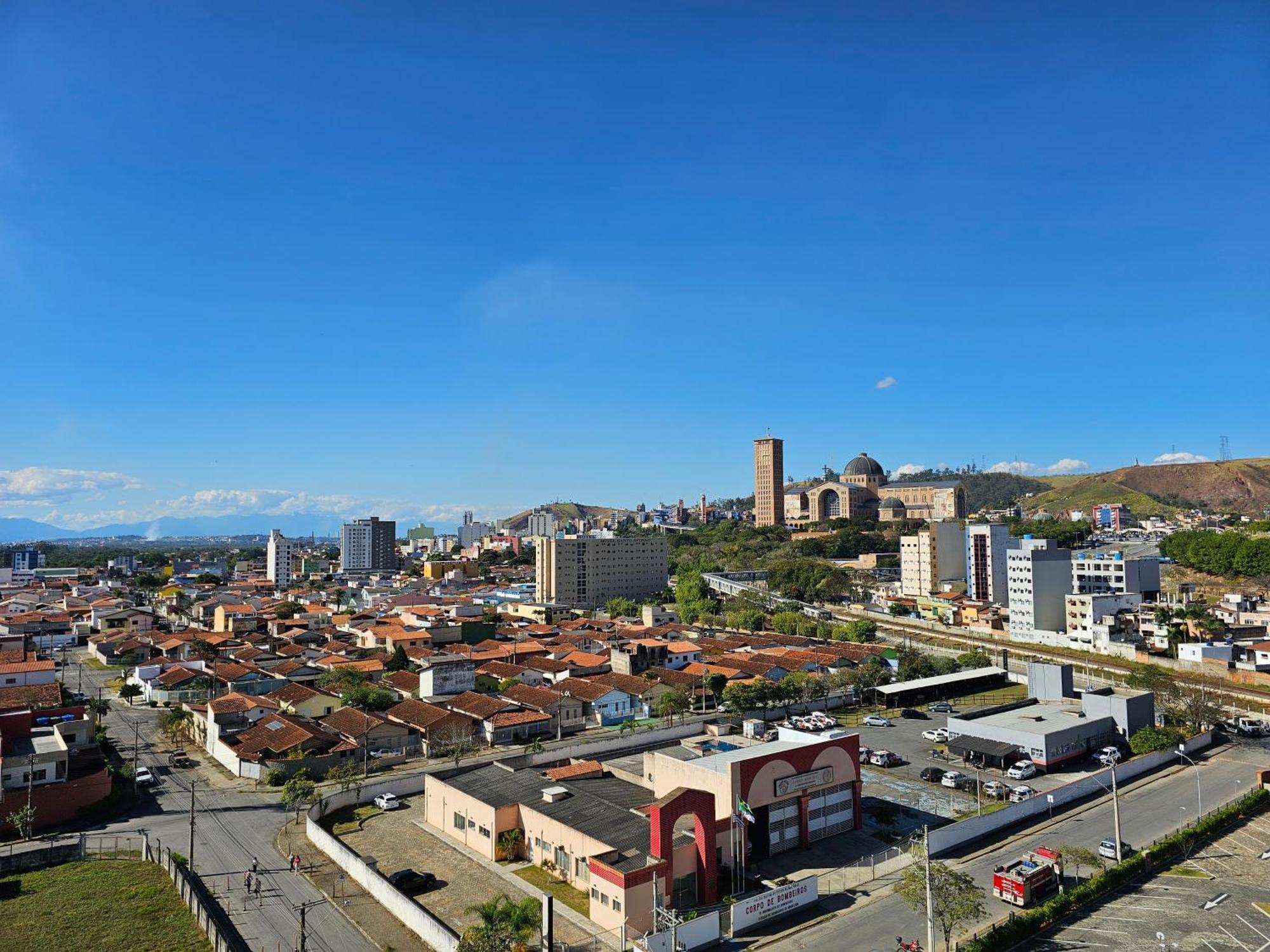 Hotel Rainha Dos Apostolos Aparecida  Esterno foto